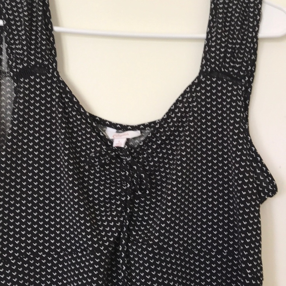 Women’s Candies black and white blouse NWOT L